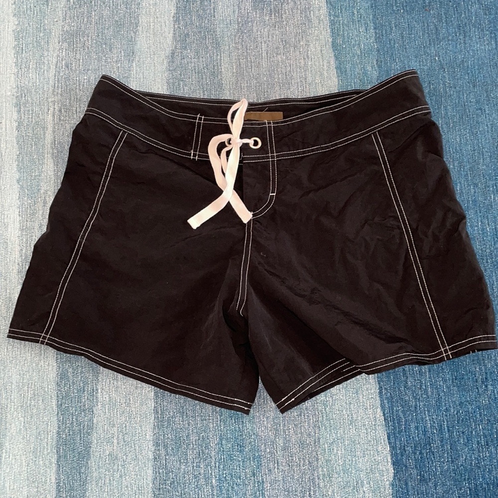 Tommy Bahama board shorts, S